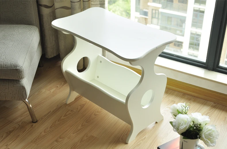 Magazine stage desk. Coffee tables. Work tank.. Sofa edge a few Magazine stage desk. Coffee tables. Work tank.. Sofa edge a few