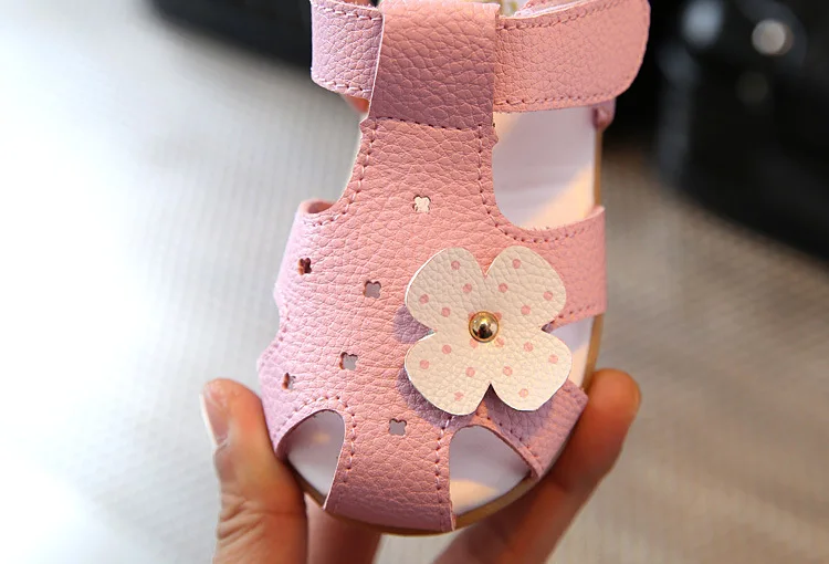 Летняя одежда с цветочным рисунком из искусственной кожи, для детей сандалии для девочек ясельного возраста, ортопедическая обувь Наивысшее качество Детская летняя обувь модные мягкие цветы
