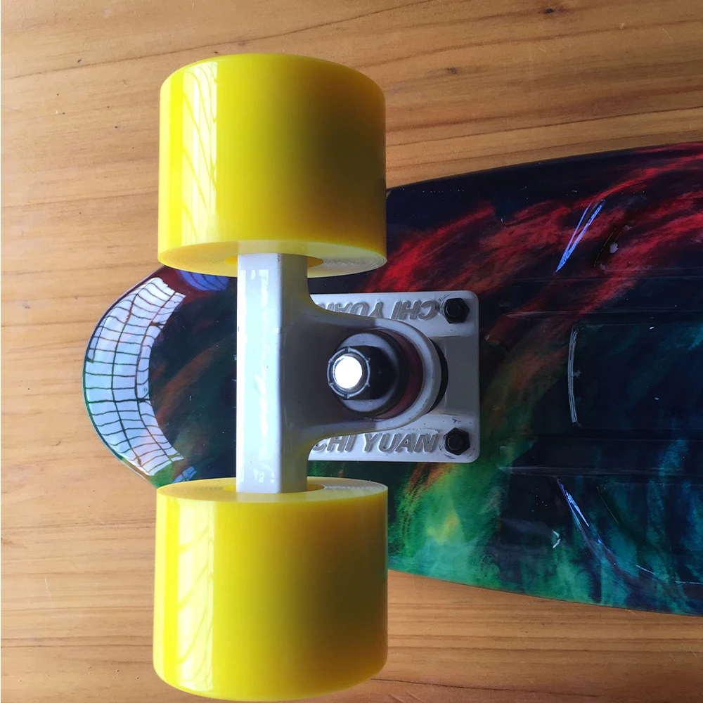 22" X 6" Skateboards Retro Standard Skate Board Mini Cruiser Plastic Longboard Graphic for Girls Twister