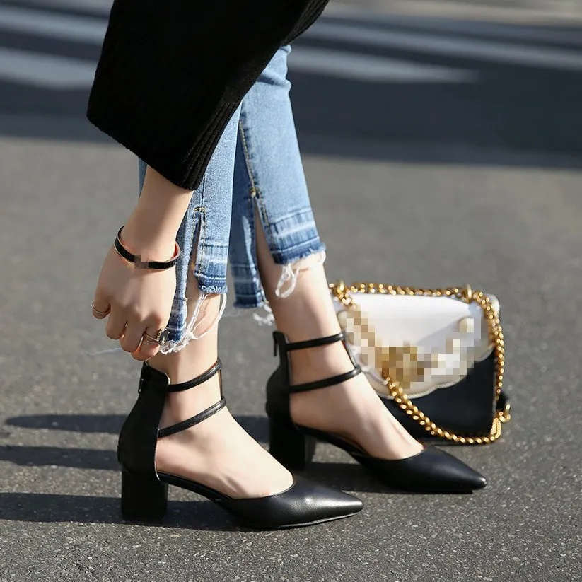 

EOEODOIT 2019 Summer Autumn Leather Pumps Women Midi Heels Pointy Toe Ankle Buckle Belted Shallow Mouth OL Fashion Shoes Sandals