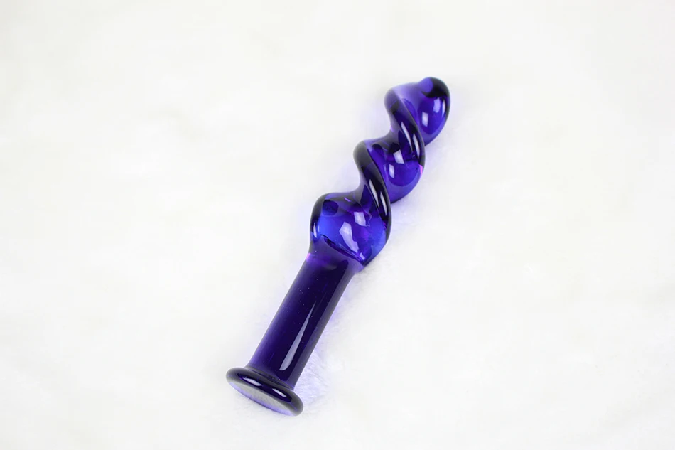 Crystal Dildo Image 3
