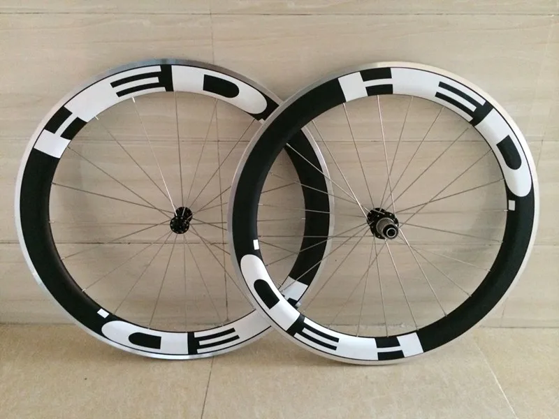 

18 model decals 700C 23mm width carbon 60mm road bicycle wheel alloy brake surface 700c (20/24 holes) road wheels