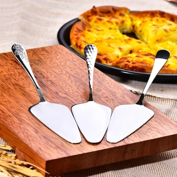 

410 stainless steel pizza shovel blade Triangle cake shovel Biscuit cream scraper spatula Cheese knife Baking tool