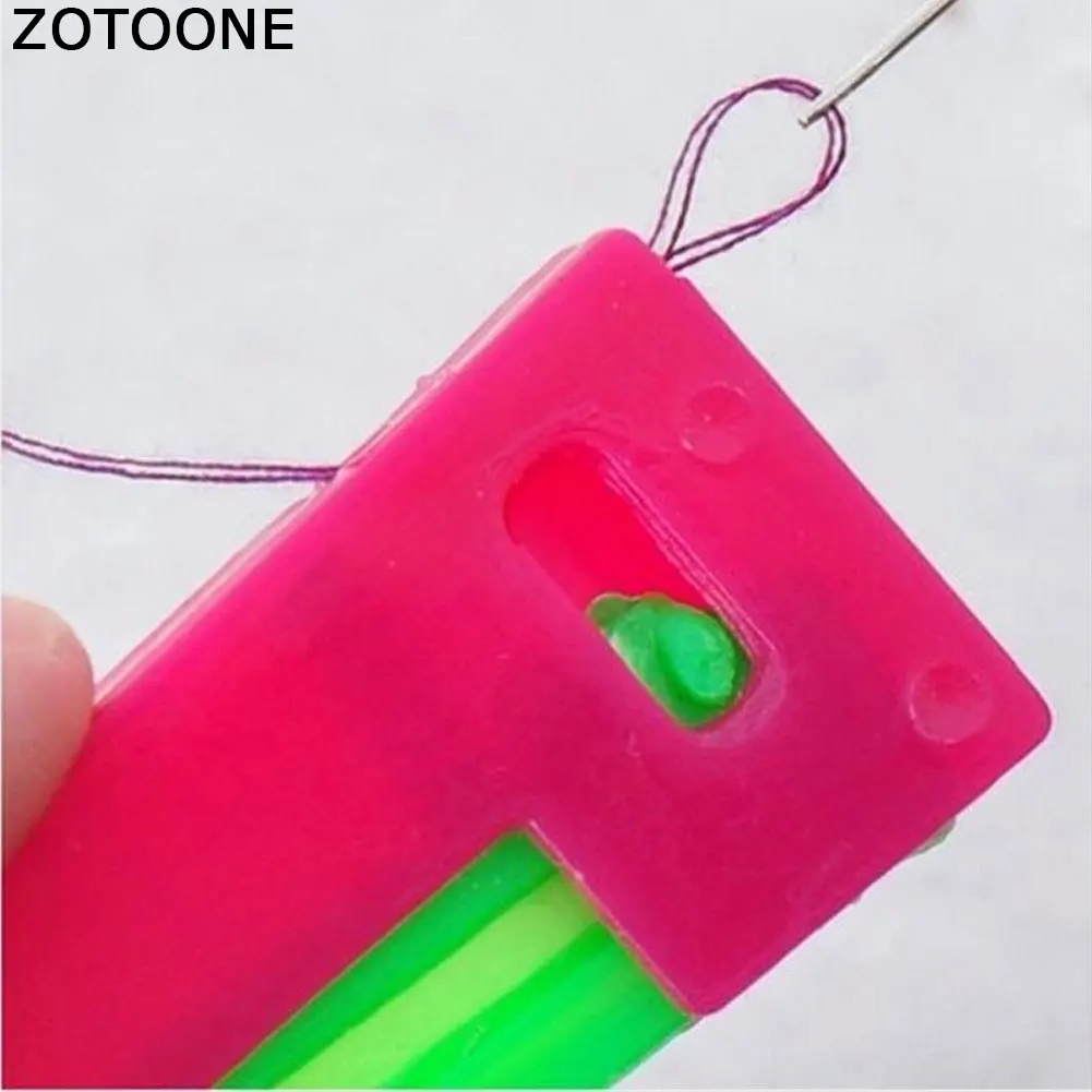 ZOTOONE 1 шт. лучшее удобное для пожилых людей использование Автоматическая легкая тонкая швейная машина иглы устройства Нитевдеватель ручной швейный инструмент E