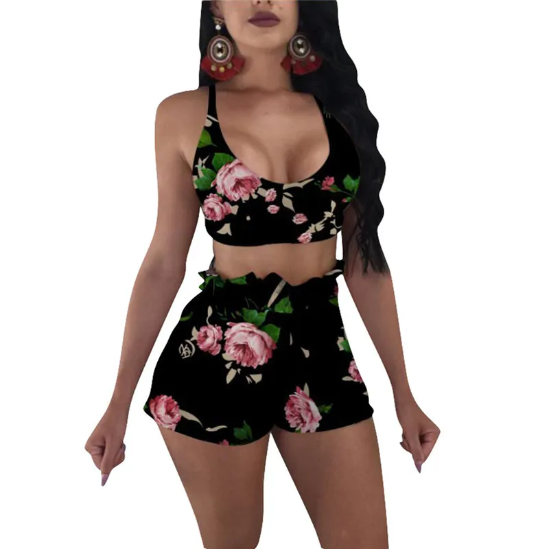 

RAISEVERN Summer Floral Print Sexy 2 Piece Set Women Cami Crop Top And Shorts Suits Feminine 2018 Women Set Women's Tracksuit