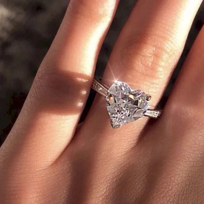 

Romantic White Heart Shape Zircon Stone Ring For Women Wedding Jewelry Luxury Promise Love Engagement Rings Bijoux Gift Z3M092