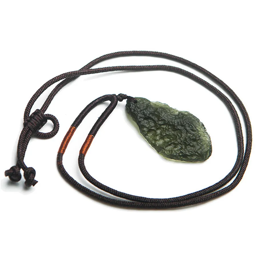 Подлинная натуральный зеленый moldavite Кристалл Шарм Для женщин ювелирный камень