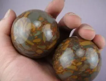 

Stand 2pcsAsian Quartz Green Bamboo Snake Jade Crystal Healing Ball Sphere