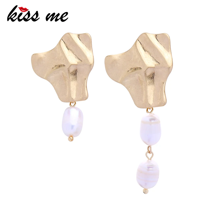 

KISS ME Women Fresh Water Pearl Earrings Gold Color Zinc Alloy Irregualr Earrings for Women Brand Jewelry
