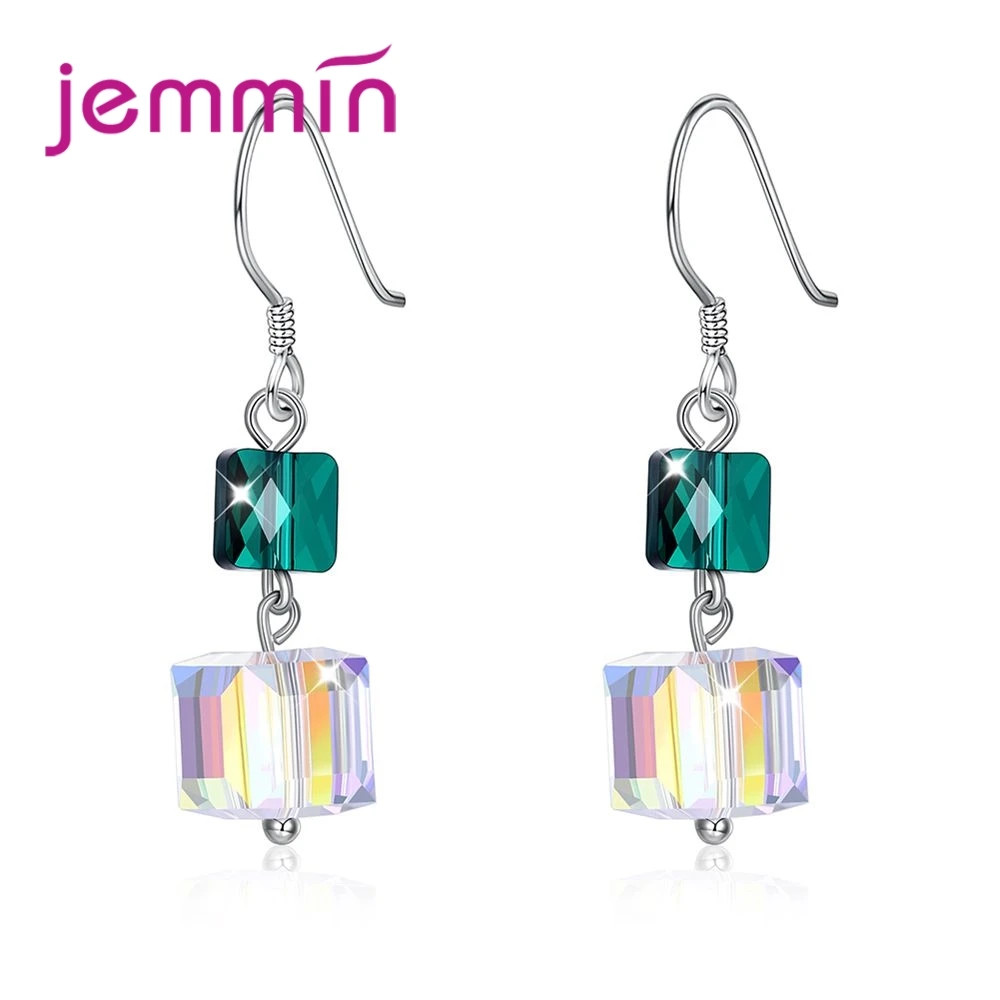 

Женские серьги из серебра 925 пробы, с квадратным фианитом