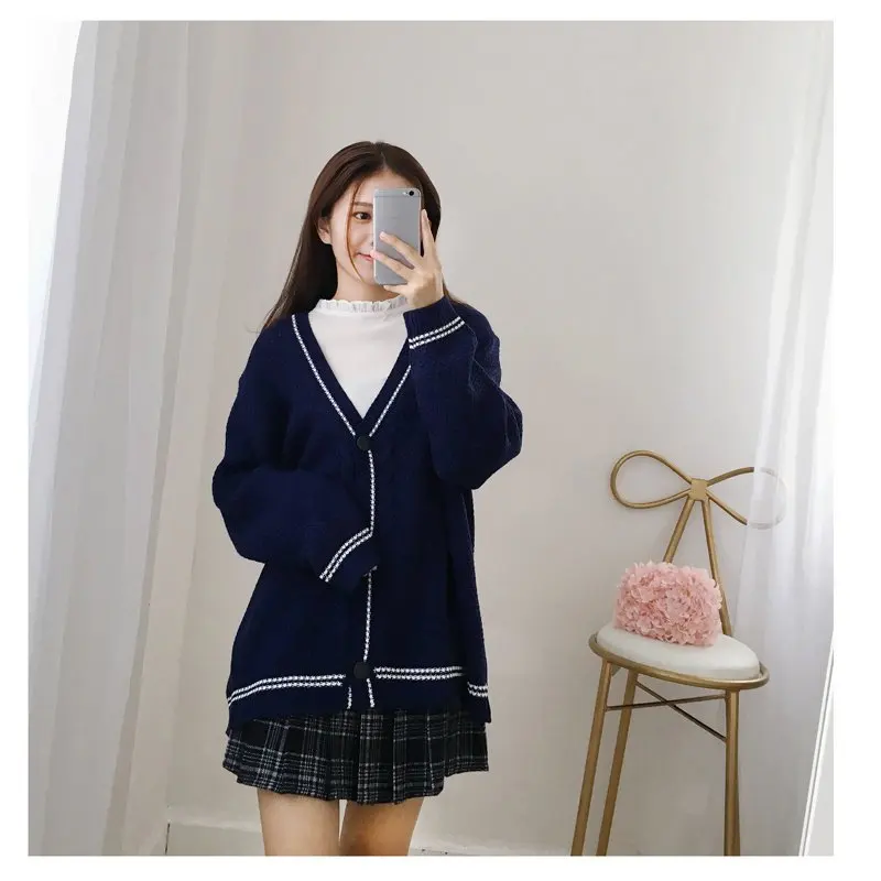 New Long Sleeve Cardigans Female Sweater Autumn Knitting Sweater 3 Button Cardigans V Neck White Cardigan Jacket