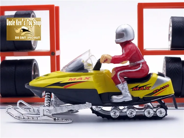 Snowmobile Model2