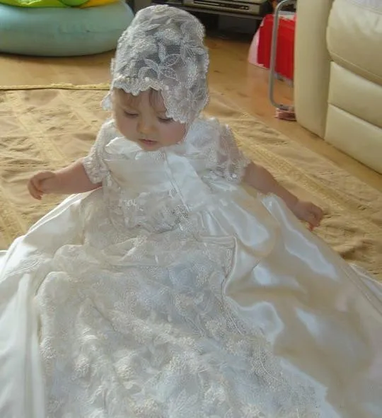 

2017 Baby Girls New Christening Dress Lace Satin White/Ivory With Bonnet Baptism Gown Free Shipping Size 3 6 9 15 18 24 month