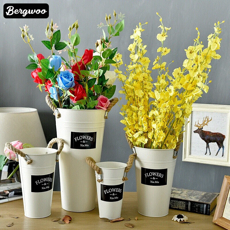 

Metal Iron Bucket Shape Concise Style Hemp Rope Handle Decorating Flower Pot for Bouquet