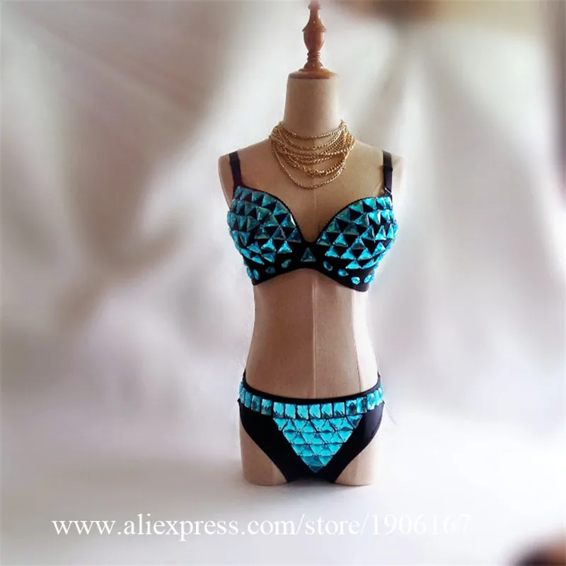Ballroom women costumes02