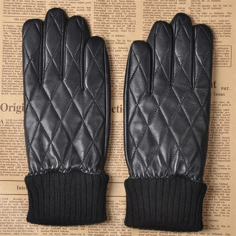 ORIGINAL PENGUIN  Knitted Winter Gloves Burnt Olive Green BNWT 