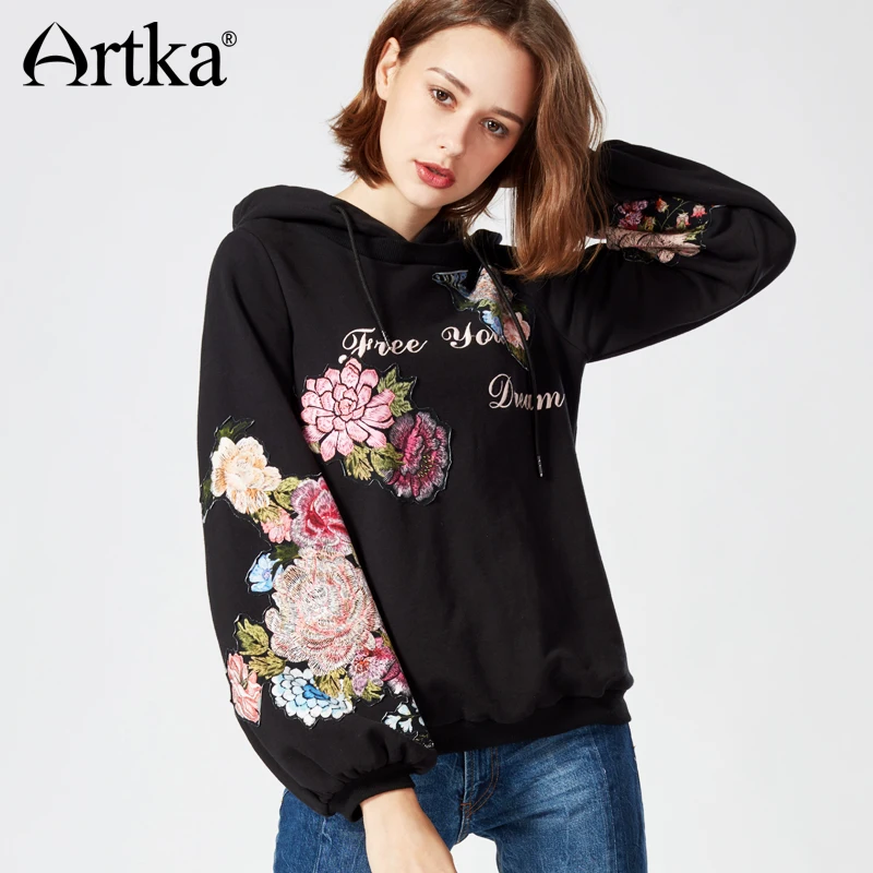  ARTKA 2018 Autumn &Winter Lantern Sleeve Vintage Flower Embroidery Pullover Hoodie with Hat VA10271