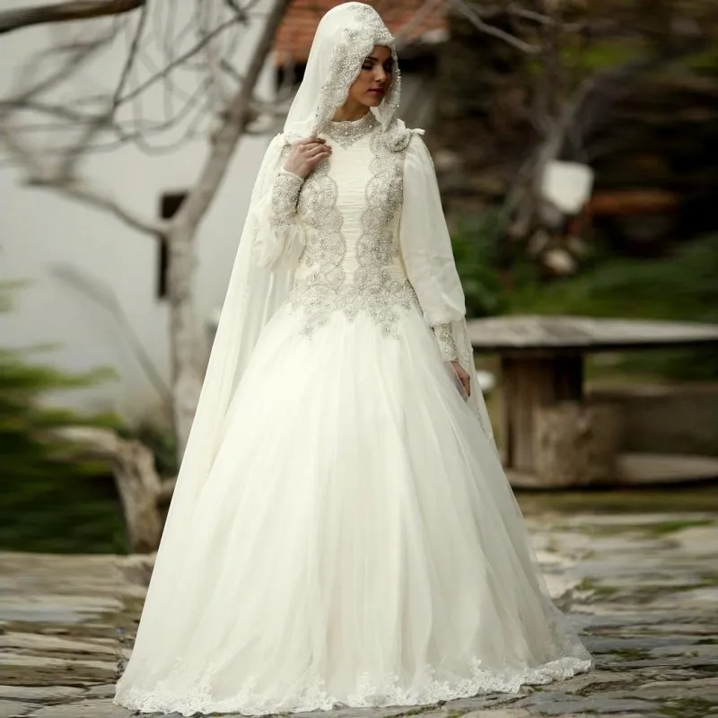 

Muslim Wedding Dress Hijab High Neck Long Sleeve Lace Applique Crystal Beading 2019 Arab Bride Bridal Gown