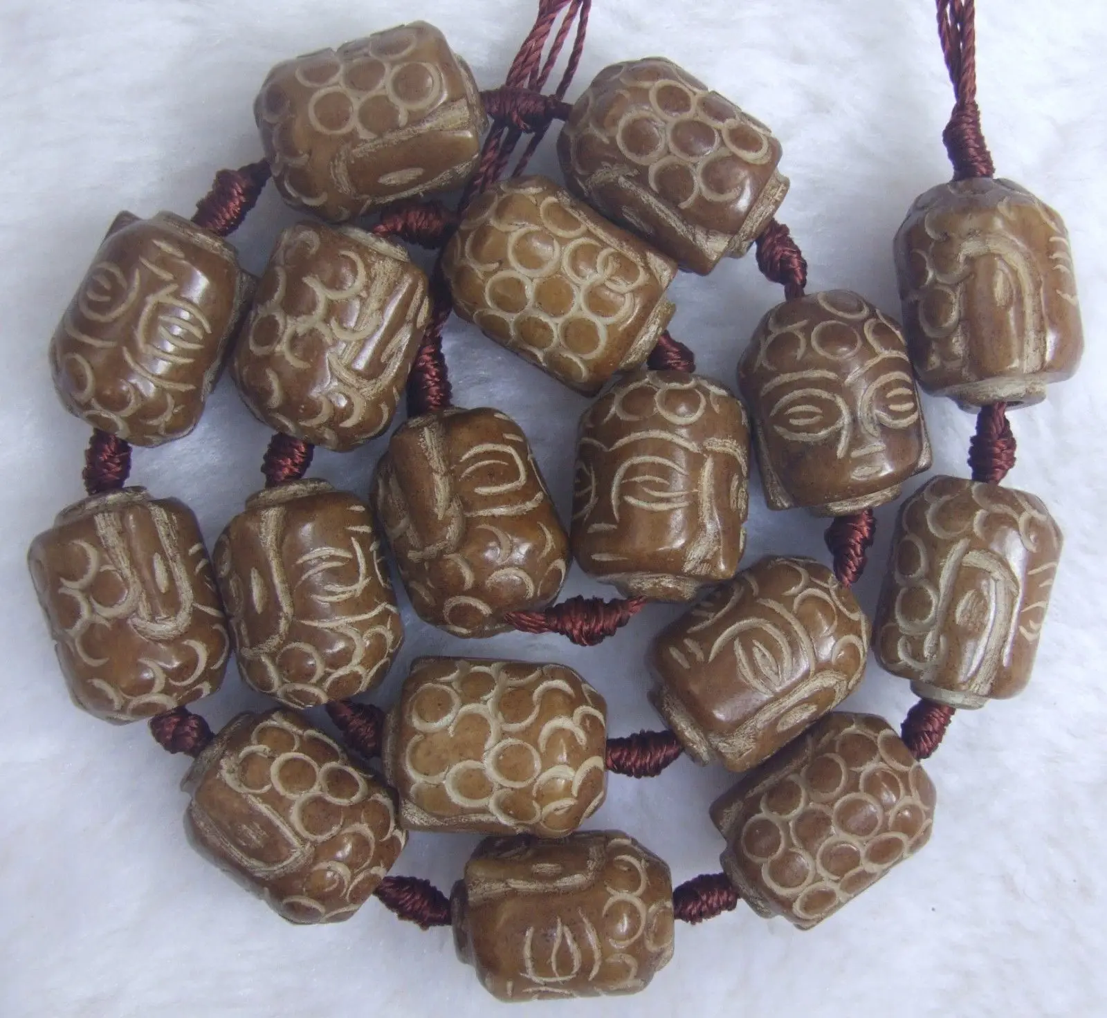 

14x18mm Natural China Jade Hand Carved Buddha Beads 15.5"