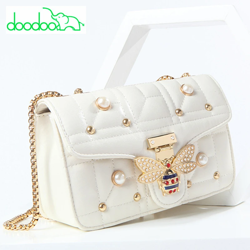 

4 Colors Small Bee Rivet Chain Shoulder Messenger Bag Famous Design Luxury Pear Women Leather Handbag High Quality Crossbody Bag