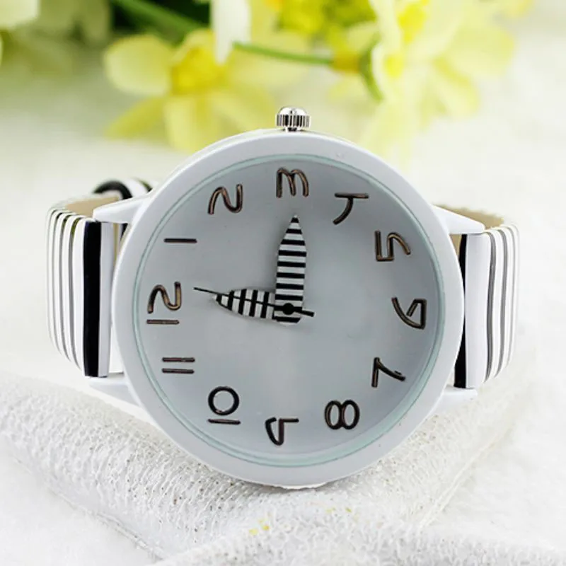 

Popular Design Creative Watches Women Stripes Strap Watch Round Case Casual Wrist Watch