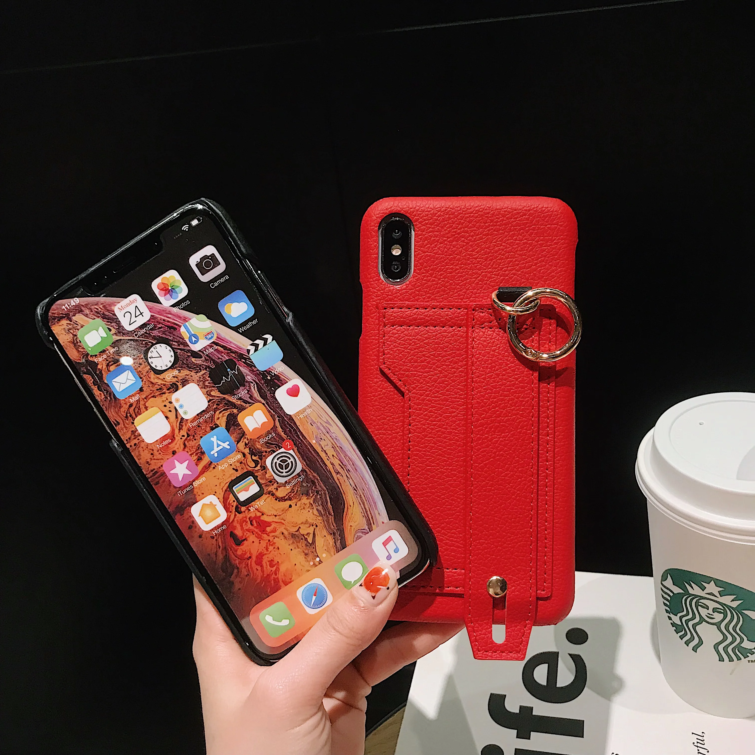 Con la correa de la muñeca de la ranura de la tarjeta para iPhone XS Max Funda de cuero Litchi piel soporte funda Coque para iPhone 8 plus 6 S 6 7 Plus X XR