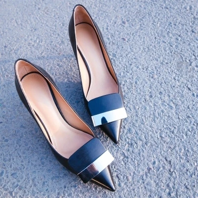 

High heels female 2018 spring new leather fine with women's shoes sexy wild silver black shallow mouth pointed shoes
