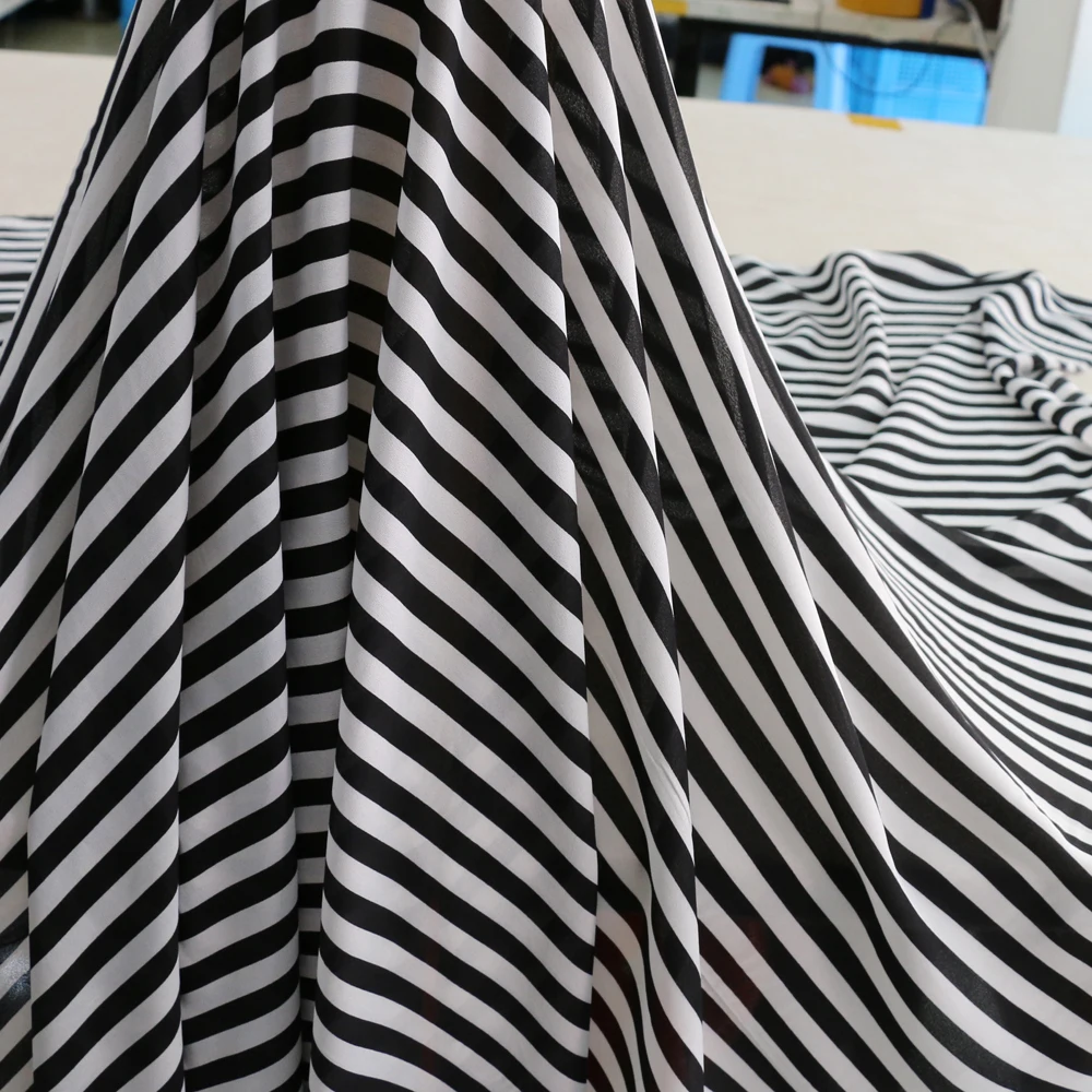 

100cm*148cm White-black striped crepe chiffon fabric for summer T-shirt skirts sewing scarf chiffon material