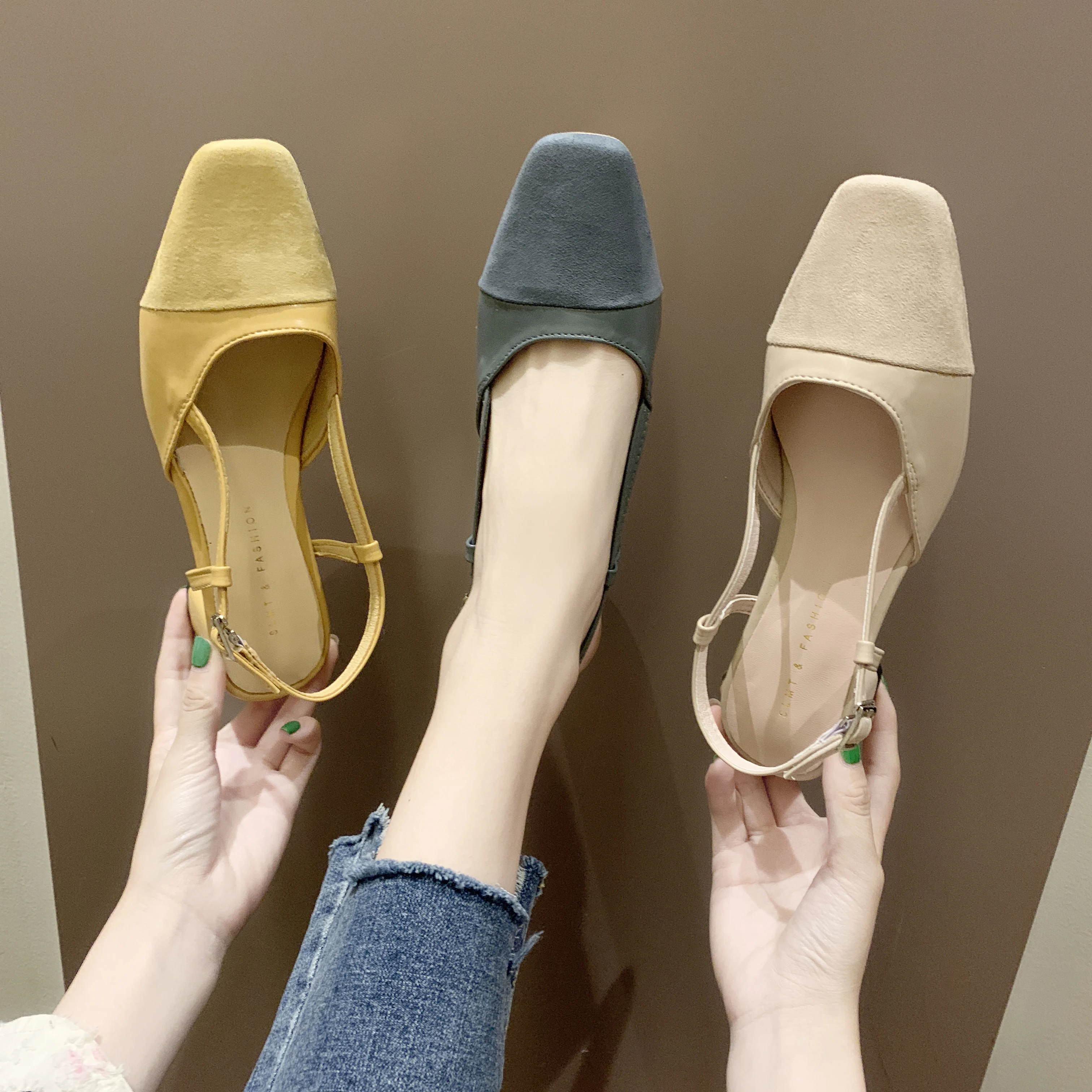 

2019 Spring New Fashion Pumps Women Closed Toe Sexy Ladies Square Heels Dress Shoes Buckle Design High Heels Sandals