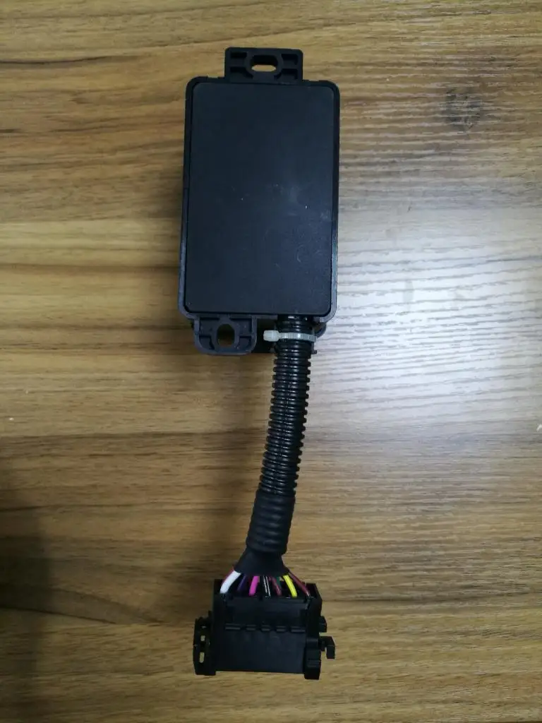 G10