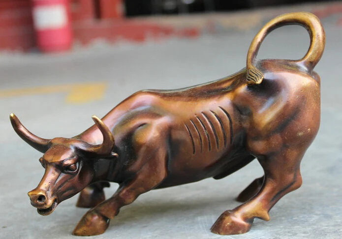 

JP S0606 Folk Chinese Pure Bronze Year Zodiac FengShui Bull Ox Statue Animal Figurine B0403