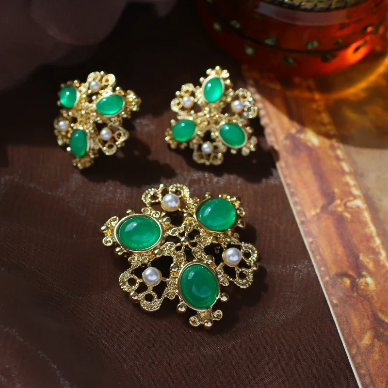 

Green semi-precious stones imitation pearl personality fashion brooch 925 silver needle earrings ear clips suits women