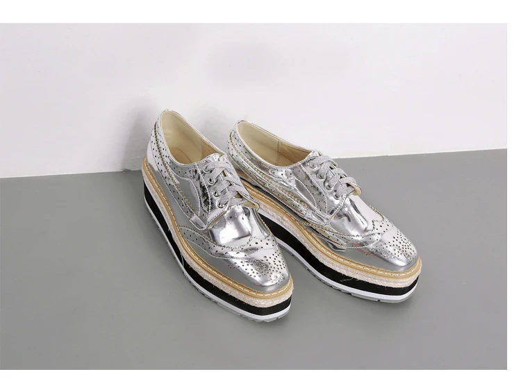 Women Platform Oxfords Brogue Flats Shoes Patent Leather Lace Up Square Toe Brand Female Footwear Shoes For Women Creepers Black (1)