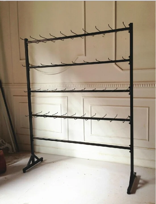 Wrought iron socks, silk scarves, displays Tie rack Belt landing aircraft Garment accessories frame