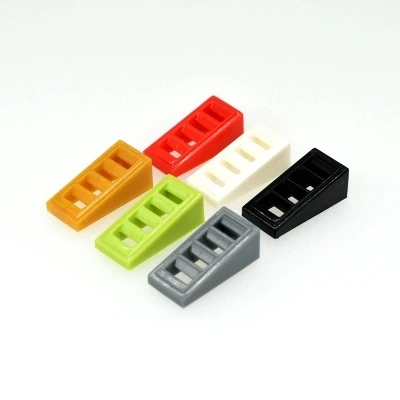 

50 pcs / lot Inclination 18 2 * 1 * 2/3 with 4 MOC Slots Bricks Part of Building Blocks Compatible with 61409 Children's Toys