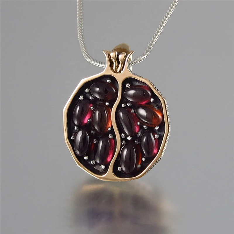 

Boho Crystal Neckalce Women Long Chain Red Stone Neckalces for Women Girl Rose Gold Garnet collar kolye collares de moda 2019 Z4