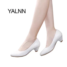YALNN/туфли-лодочки на высоком каблуке; Цвет Черный; модная женская обувь на каблуке 3 см; модельные туфли-лодочки с острым носком для деловой женщины