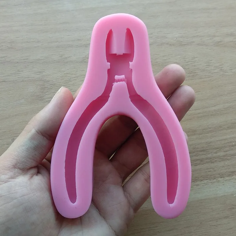 

Pliers Silicone Mold Fondant Mold Cake Decorating Tools Chocolate Gumpaste Mold SQ17180
