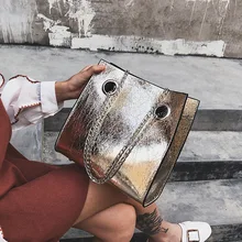 Большая Сумка-тоут женская сумка через плечо с цепочкой из искусственной кожи с заклепками Большая вместительная сумка для мобильных женщин