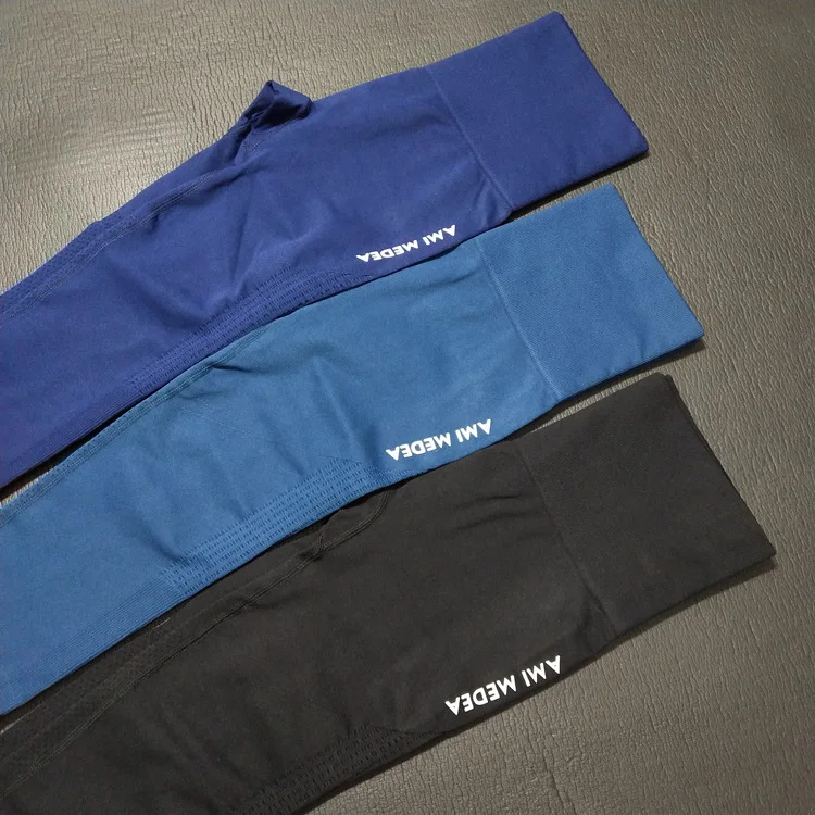 10166633957_1787818865