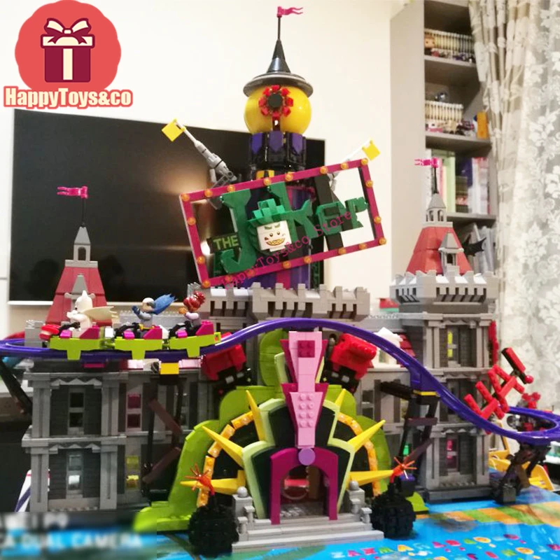 

Legoing Super hero series 70922 3857Pcs The Joker`s Manor toys For Children Gift 07090 Building Blocks Set Compatible