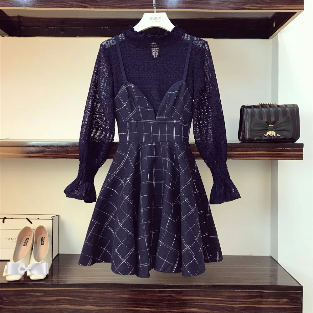 

2019 Spring Autumn Women Long Sleeves Lace T-shirt + Plaid Spaghetti straps Dress 2 pcs sets Beautiful Suits A978