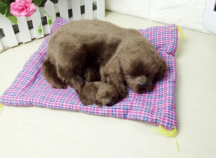 

Polyethylene&furs Labrador dog about 30x25cm sounds bark dog with baby dog handicraft car ornament home decoration gift d2429