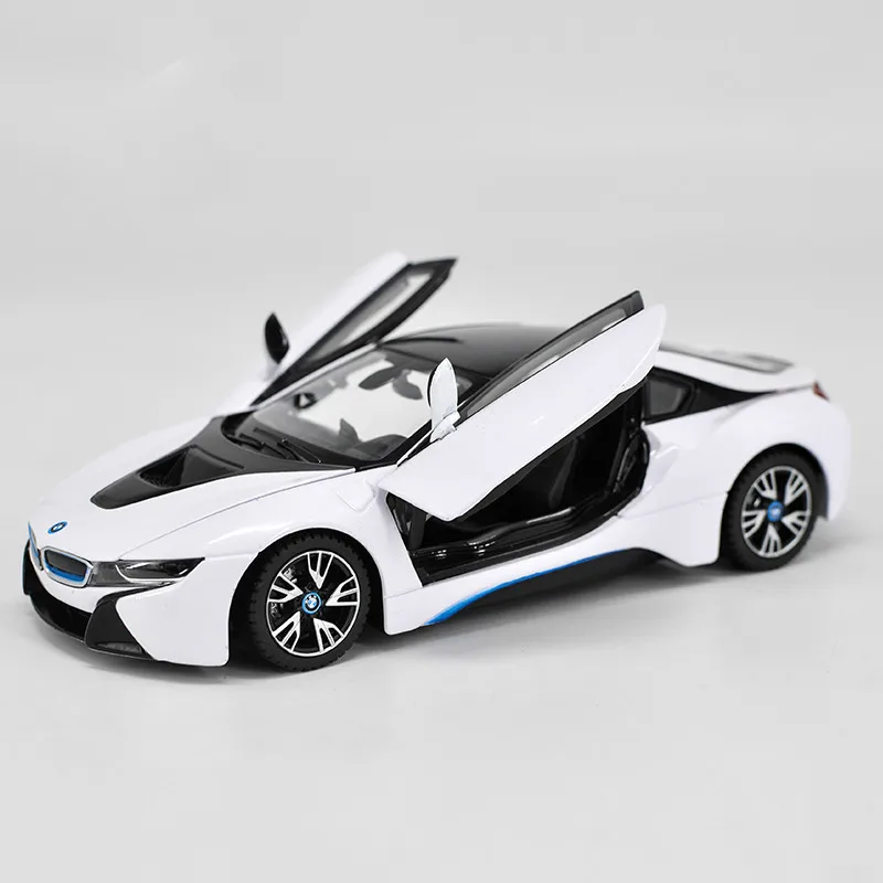 

Die-cast Metal Vehicles 1:24 Car Models Coche mkd3 Scale Simulation Auto Toys for Children Sports Car I8