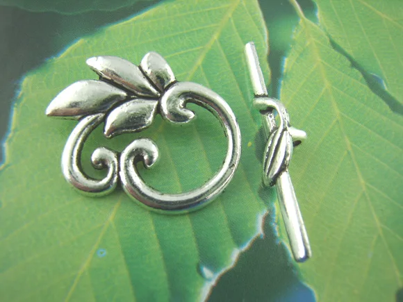 DoreenBeads Zinc metal alloy Toggle Clasps Leaf Antique Silver Leaf Pattern 30mm x6mm(1 1/8 DoreenBeads Zinc metal alloy Toggle Clasps Leaf Antique Silver Leaf Pattern 30mm x6mm(1 1/8