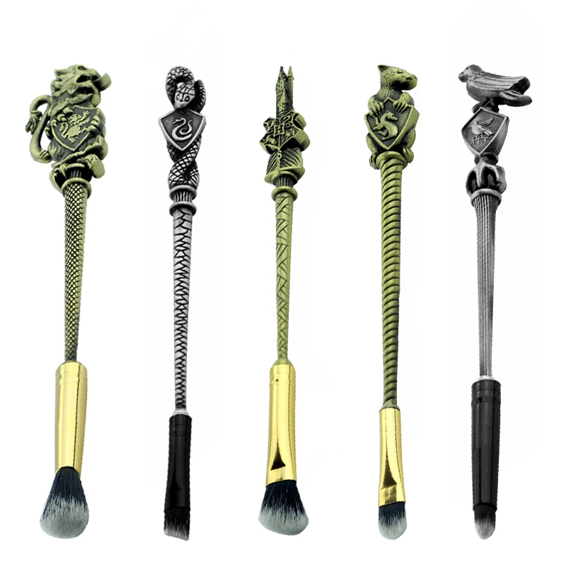 Hogwarts School Badge Pins Gryffindor/Hufflepuff/Ravenclaw/Slytherin Animal Pins Makeup  Women Girls Gift Brush