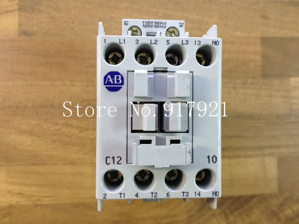 

[ZOB] The United States Allen-Bradley Rockwell AB 100C12*10 110V genuine original contactor --2pcs/lot