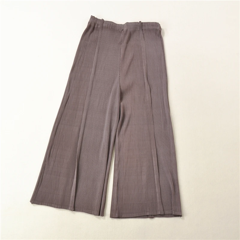 Бесплатная доставка Miyake модные тонкие складные узкие боковые прямые брюки семь штанов широкие брюки в наличии