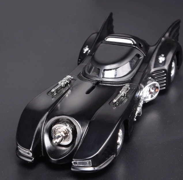 Dc супер герои Бэтмен литая машина 1989 batmobile металлическая модель светильник том и