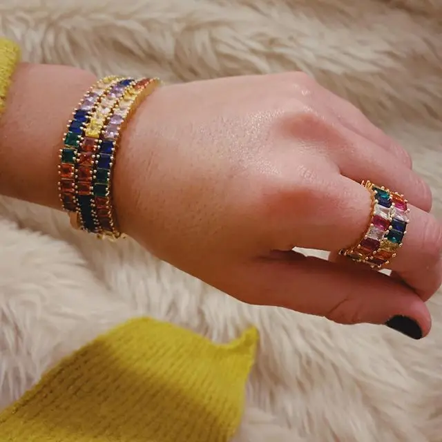 

2019 Drop shipping elegant square rainbow cz cuff bangle for women cute girl gold color multicolor hot fashion delicate bracelet